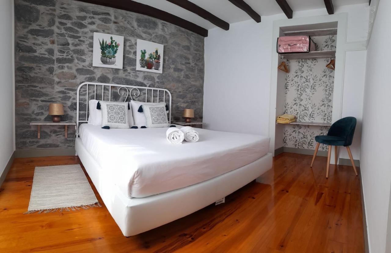Hotel Casa Velha D Fernando E Casa Avo Augusta à Ribeira Brava Extérieur photo